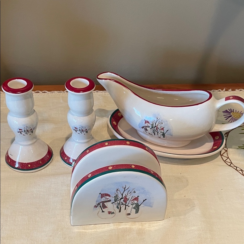 Festive Ceramic Tableware Set with Snowman Design